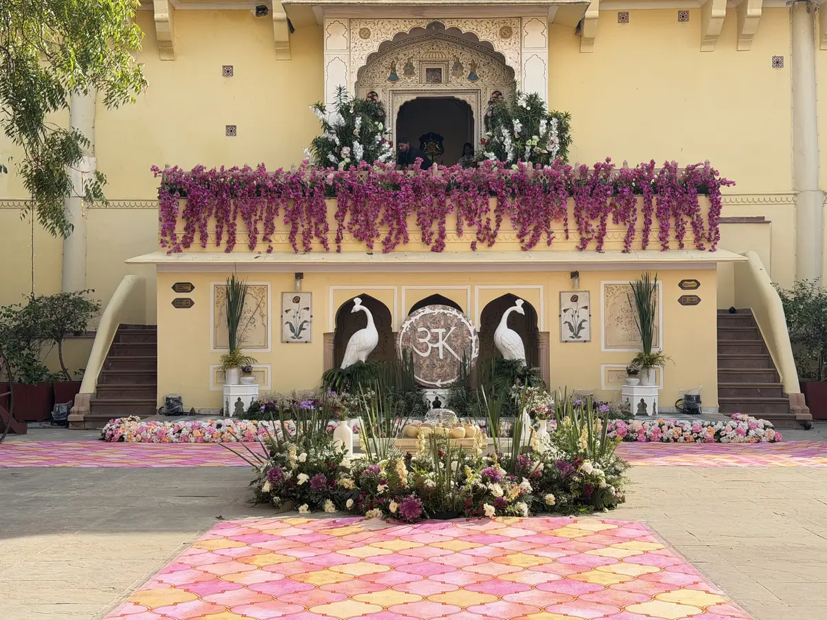 Outdoor Wedding Decor